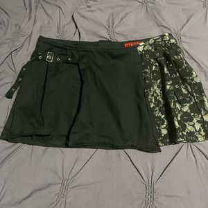 Tripp vintage Y2K emo hot topic goth club festival mini skirt XXL